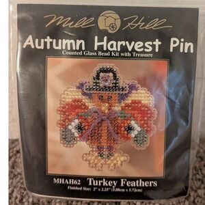 Mill Hill Autumn Harvest Pin Kit MHAH62 Turkey Feathers Glass Bead Counted 2004